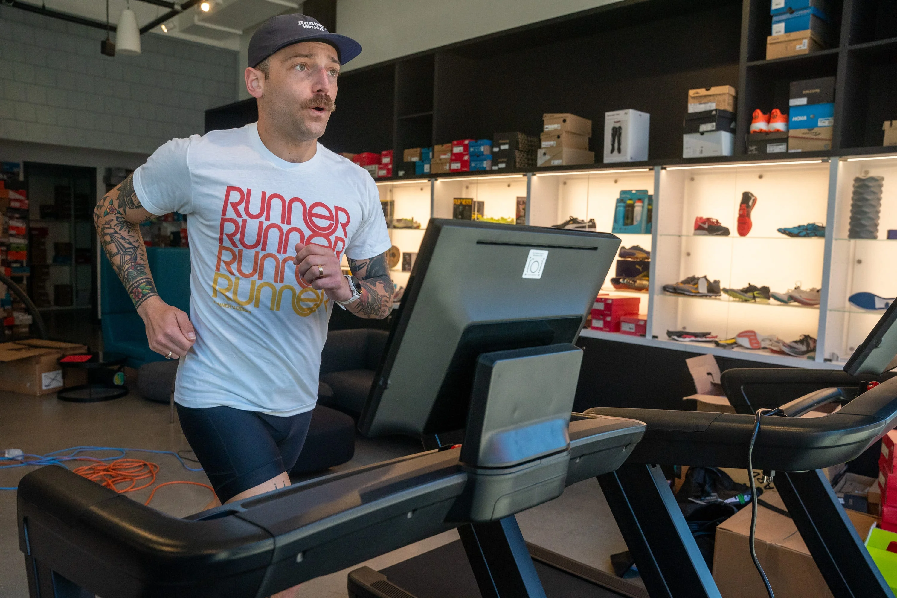 Should Your Running Form Adjust for Treadmill versus Outdoor Conditions?