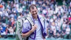 British Doubles Star Jamie Murray Announces Retirement from Tennis
