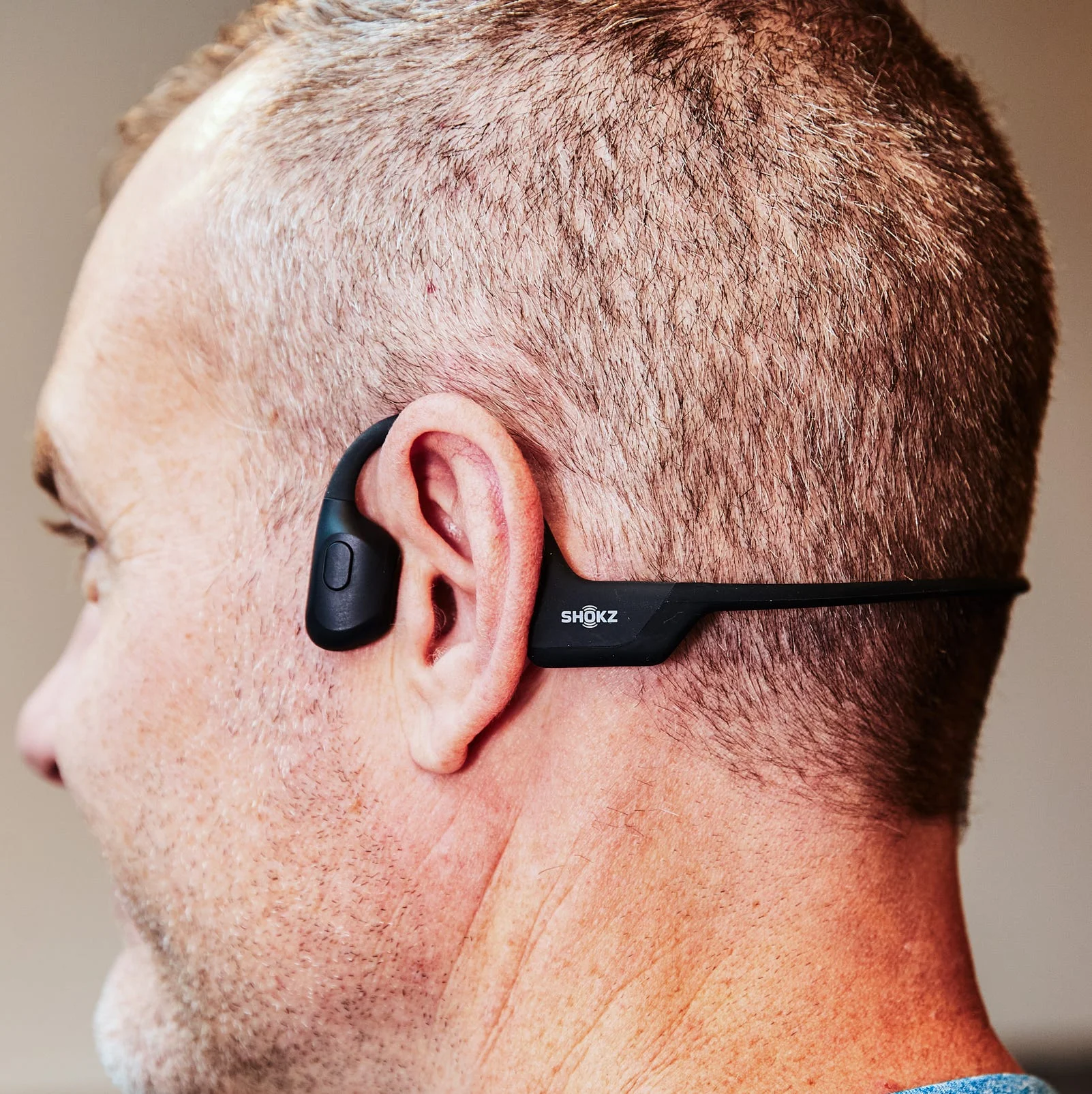 shokz openrun pro open ear bluetooth bone conduction sport headphones sweat resistant wireless earphones for workouts and running with premium deep base built in mic, with hair band shokz openrun pro open ear bluetooth bone conduction sport headphones sweat resistant wireless earphones for workouts and running with premium deep base built in mic, with hair band