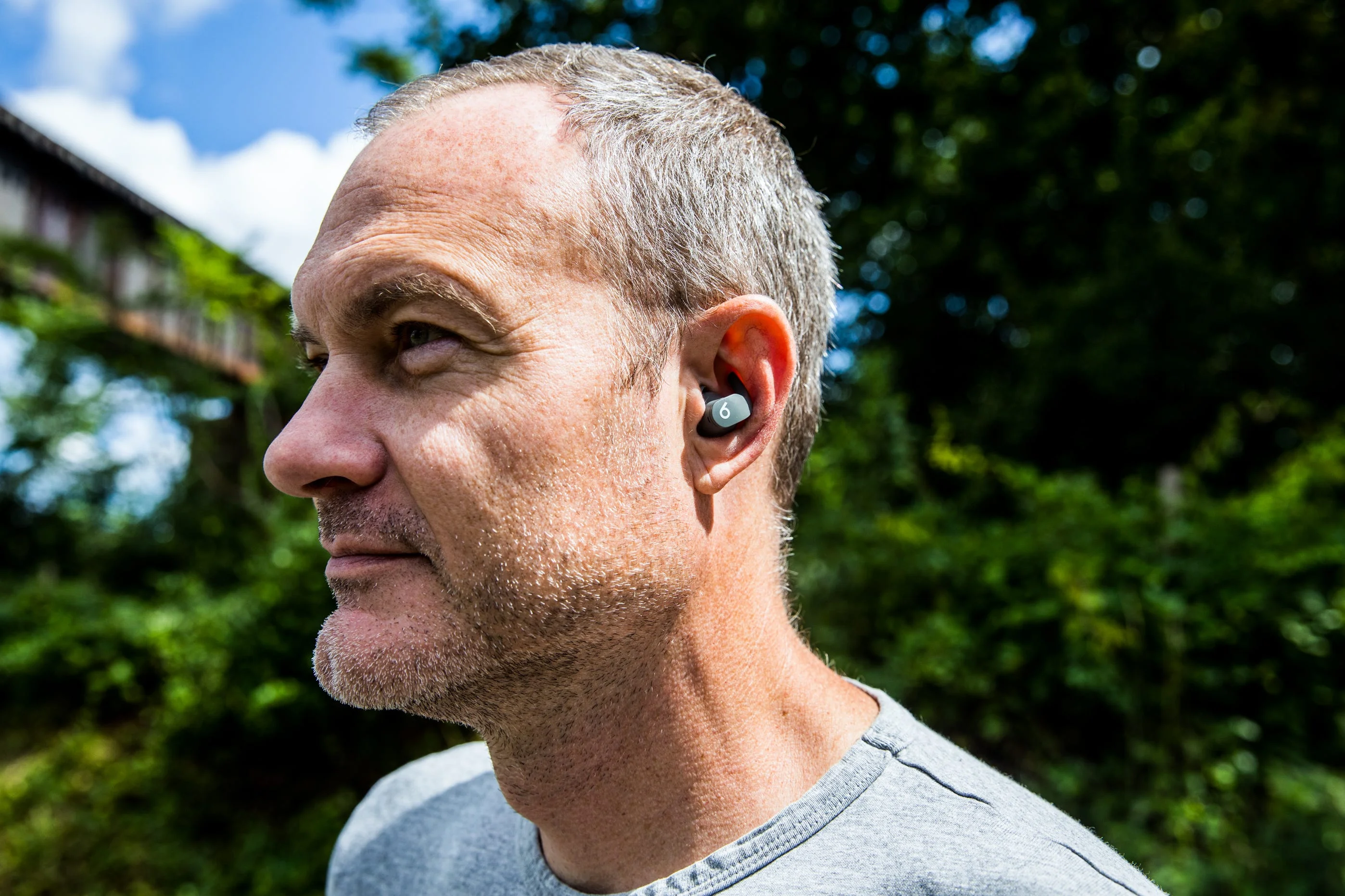 RWD beats fit pro headphones