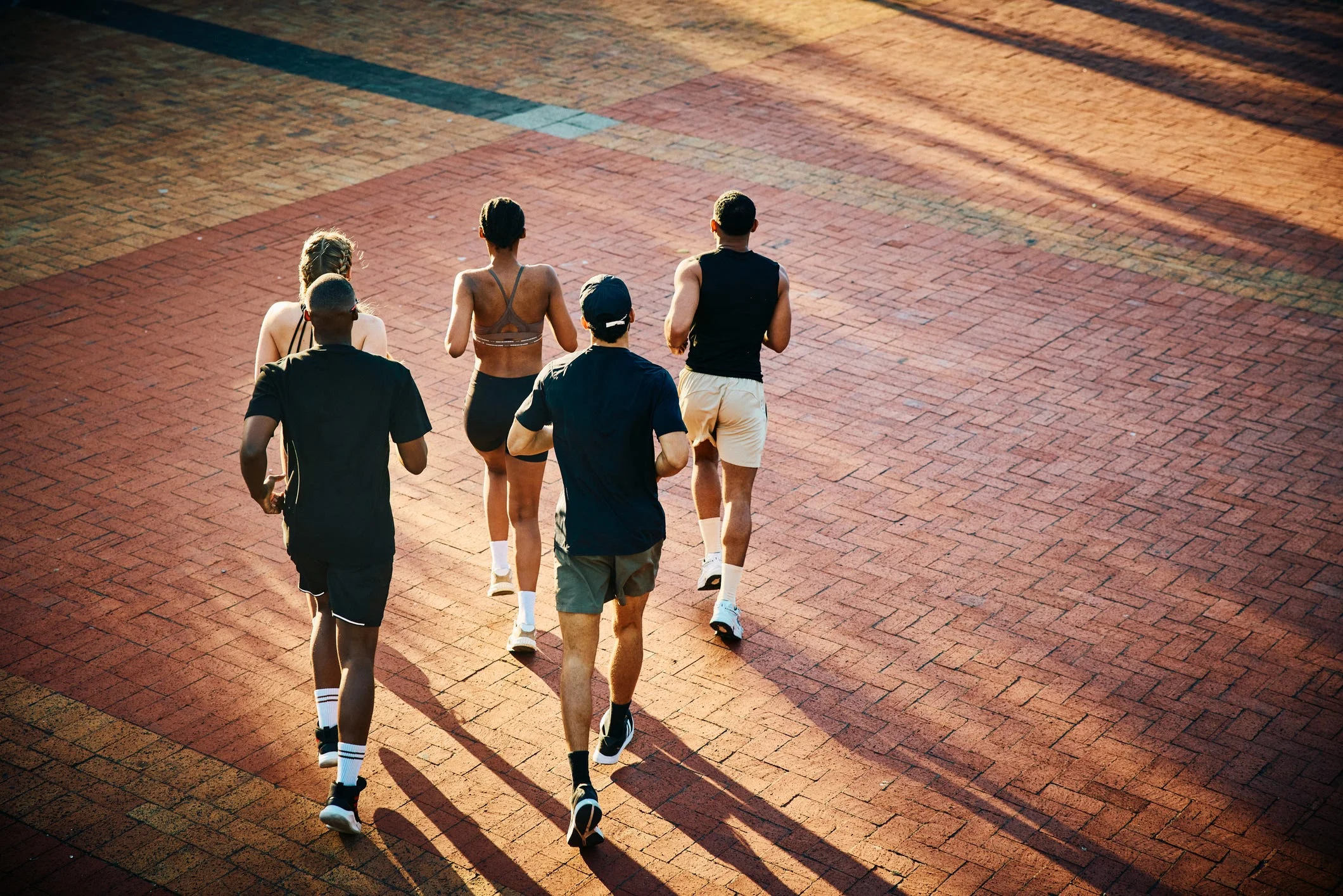 5 Signs You Have Weak Glutes—and How Strengthening Them Helps You Run More Efficiently