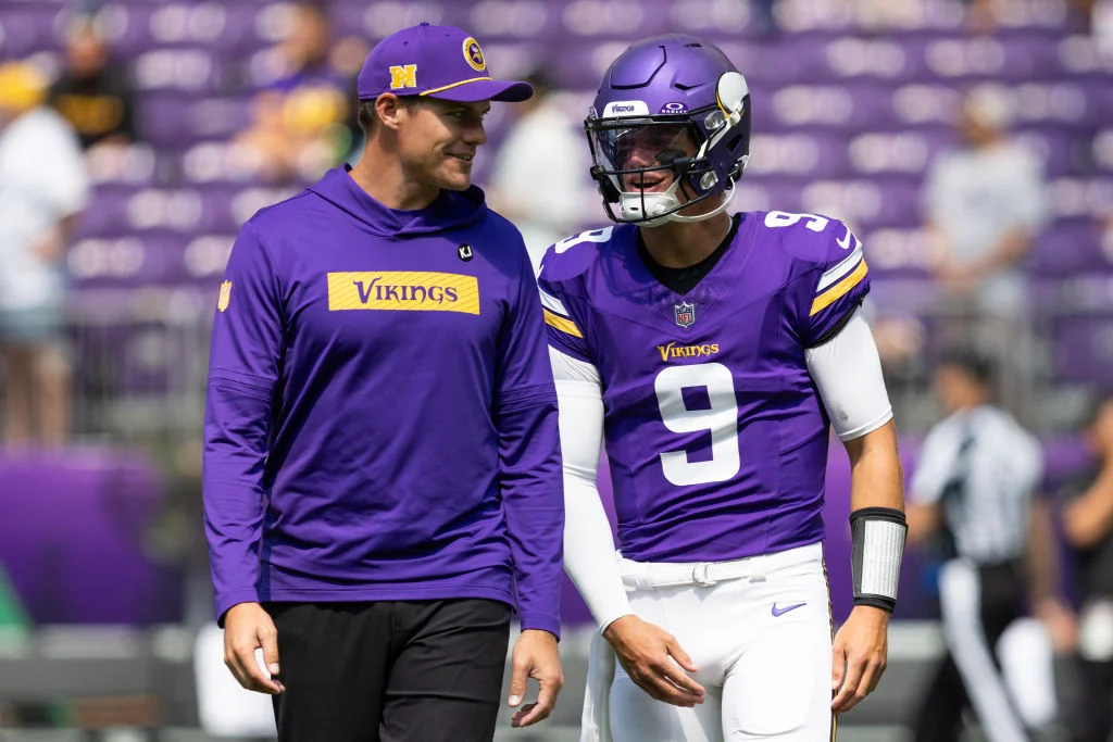 Kevin O'Connell Explains Decision To Start Kyler Murray Over J.J. McCarthy