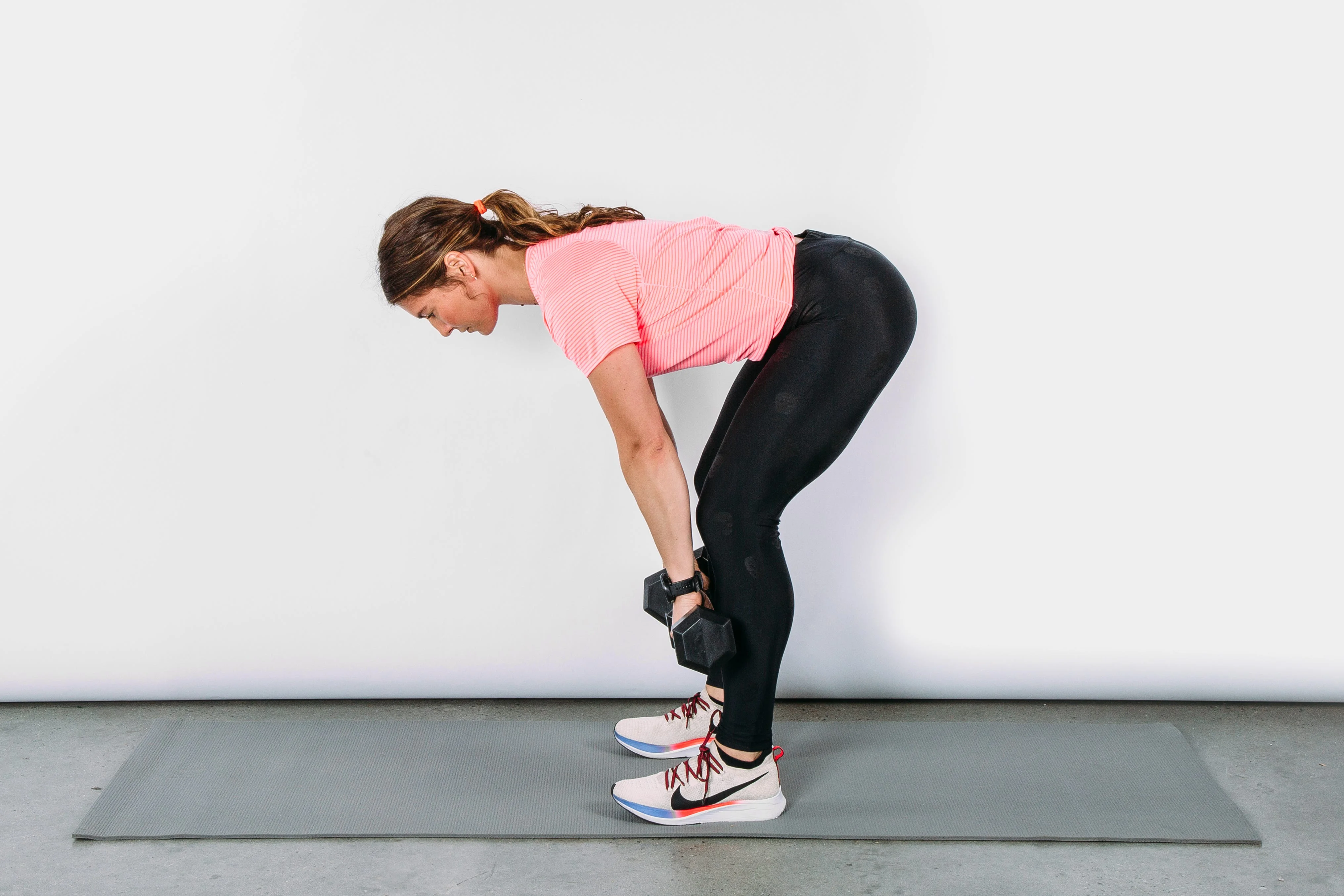 how to do a deadlift