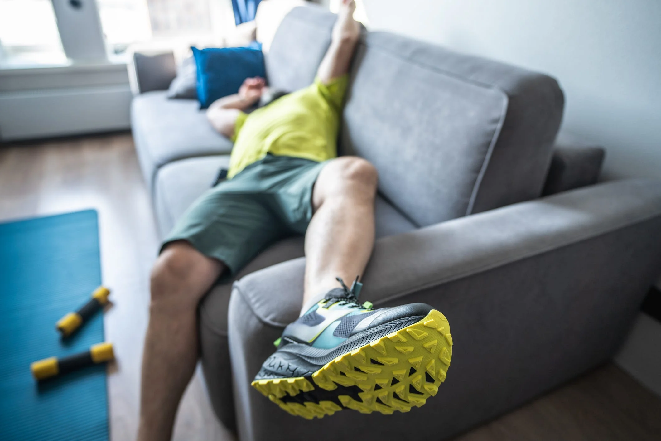 Optimal Sleeping Positions for Enhanced Recovery in Runners