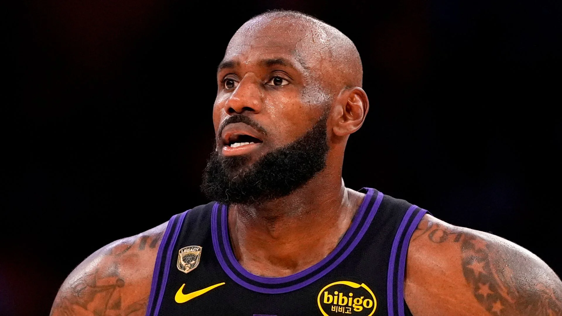 Thunder Complete Sweep of Lakers in Playoff Showdown